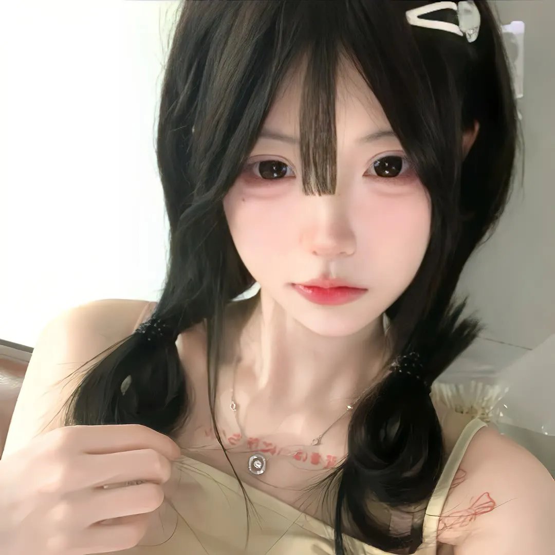 靠近我一点